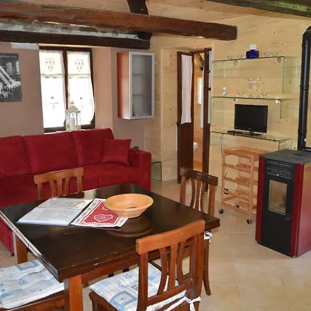 Apartment Curnet *